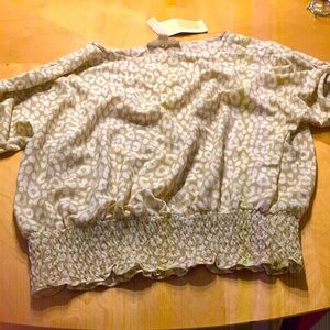Michael kors cheetah print shirt, new